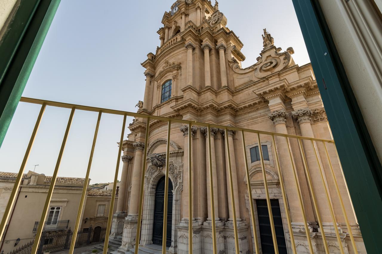 Appartamenti Vista Duomo - Ibla - Pomelia ラグーザ エクステリア 写真