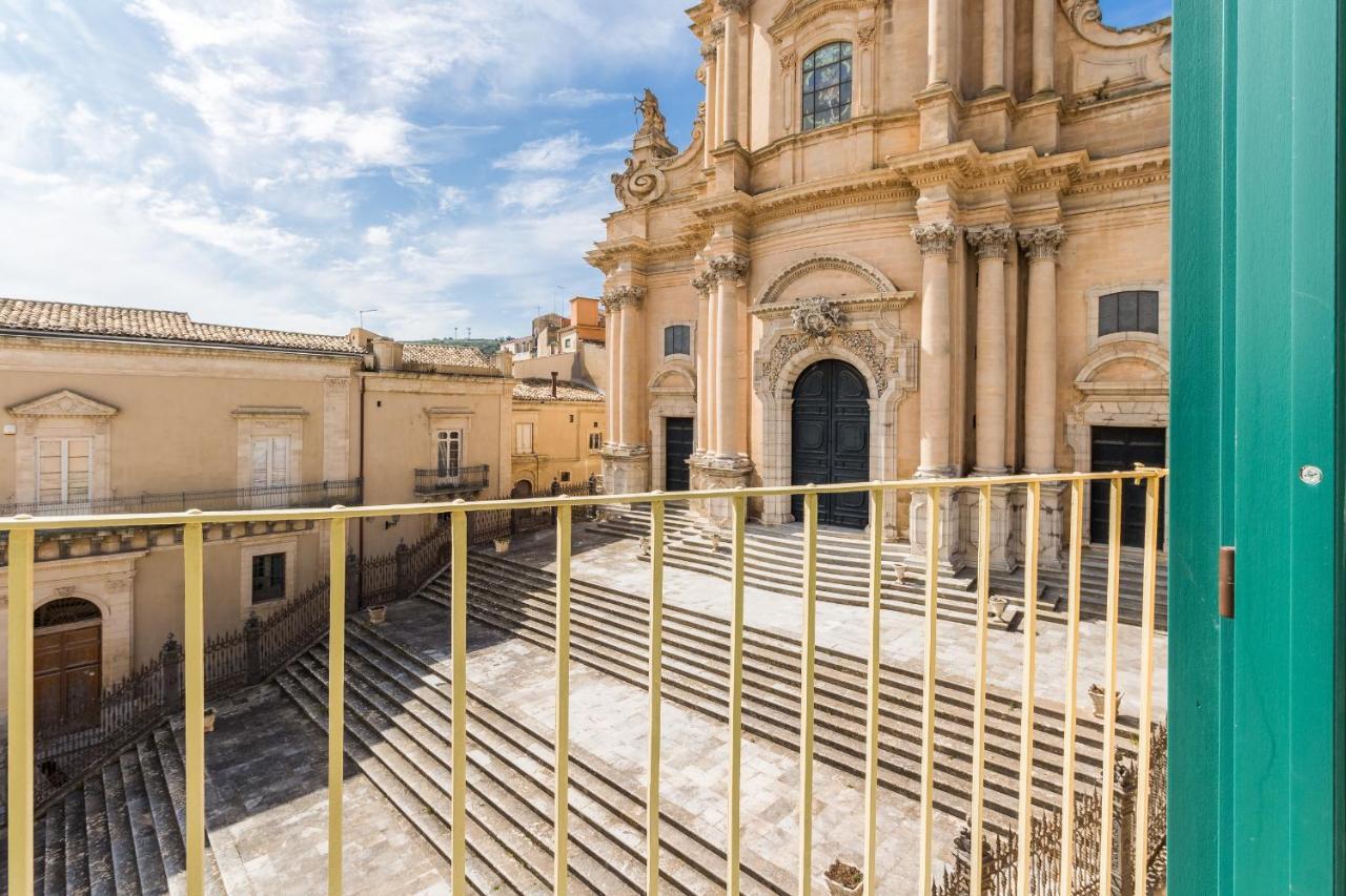 Appartamenti Vista Duomo - Ibla - Pomelia ラグーザ エクステリア 写真