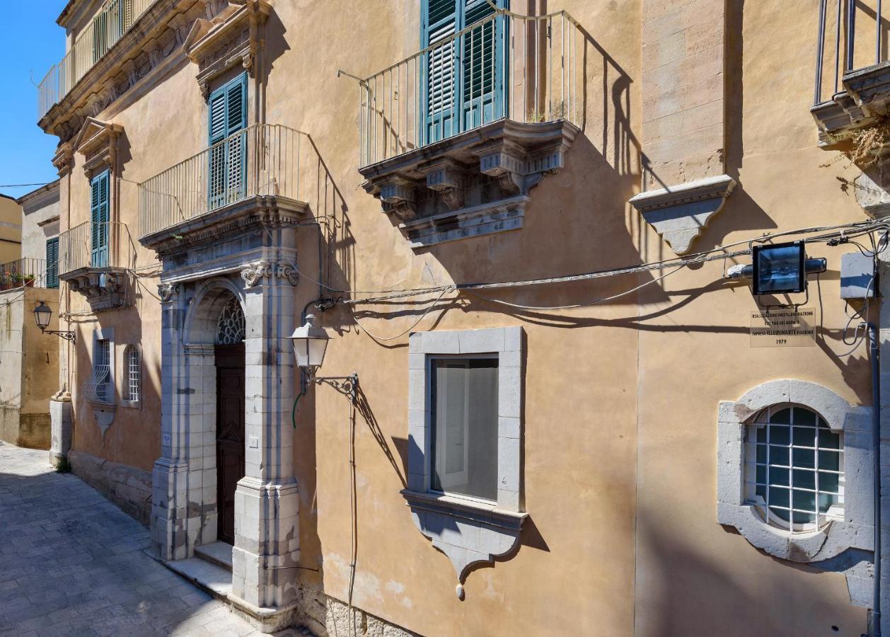 Appartamenti Vista Duomo - Ibla - Pomelia ラグーザ エクステリア 写真