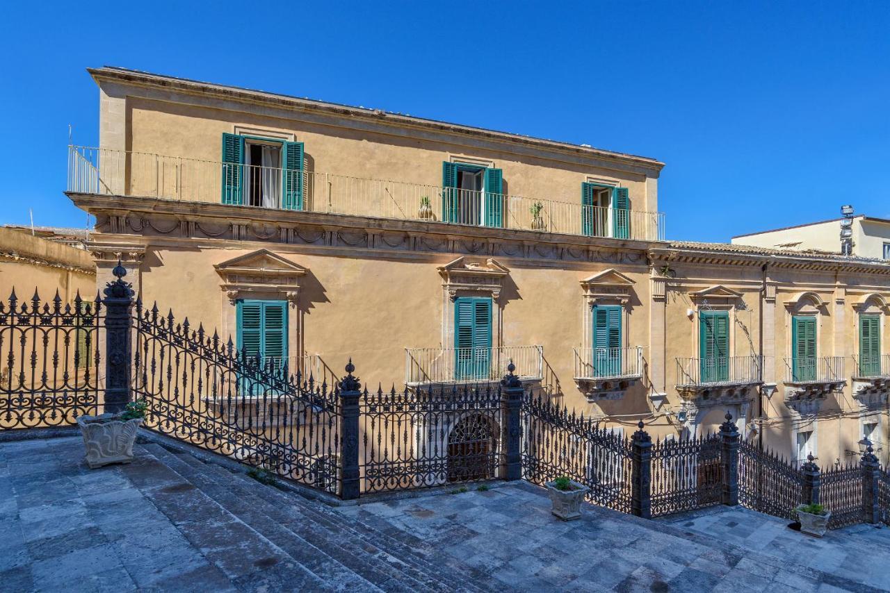 Appartamenti Vista Duomo - Ibla - Pomelia ラグーザ エクステリア 写真
