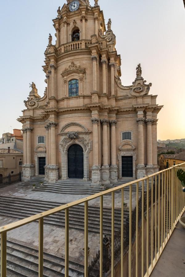 Appartamenti Vista Duomo - Ibla - Pomelia ラグーザ エクステリア 写真